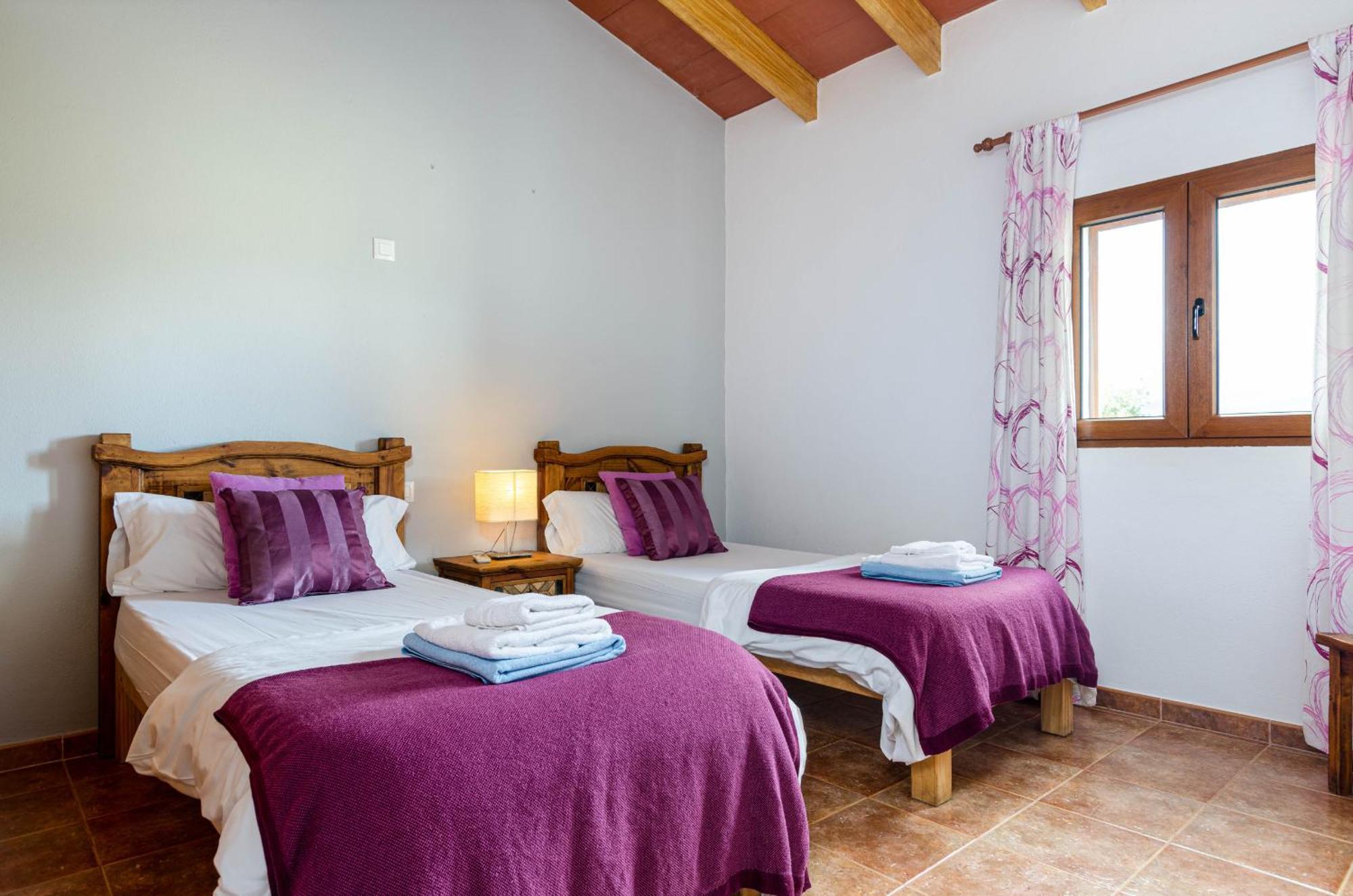 Villa Yourhouse Grau Petit *